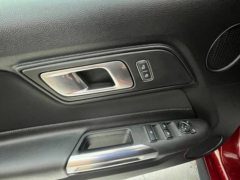 Used 2019 Ford Mustang Convertible w/ Equipment Group 101A RWD image 68