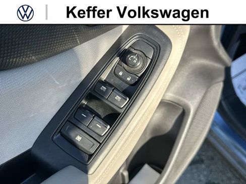 Used 2021 Subaru Forester Premium AWD/4WD image 15