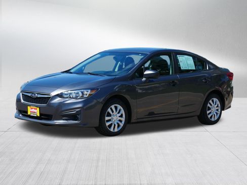 Used 2018 Subaru Impreza 2.0i AWD/4WD image 3
