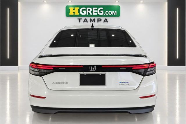 Used 2023 Honda Accord Sport image 8