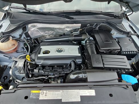 Used 2016 Volkswagen Tiguan S FWD image 29