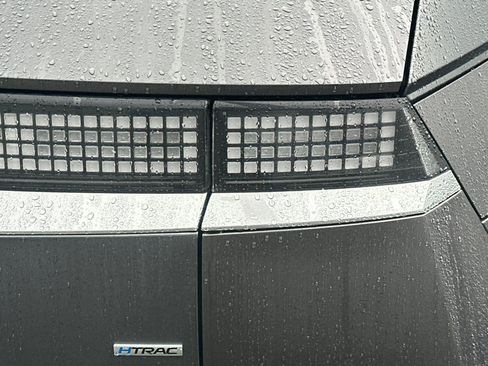 Used 2023 Hyundai Ioniq 5 Limited w/ Cargo Package image 6