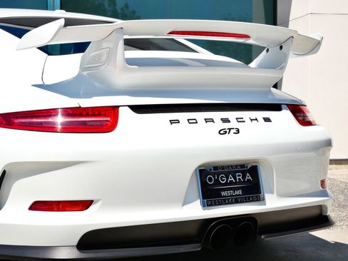 Used 2014 Porsche 911 GT3 RWD image 7