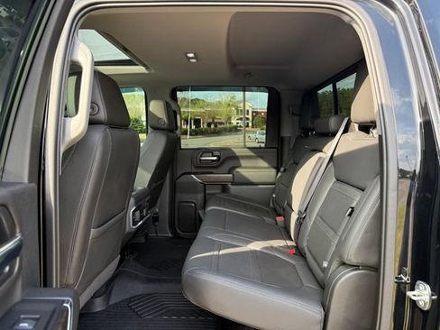 Used 2020 GMC Sierra 2500 Denali w/ Denali Ultimate Package AWD/4WD image 24