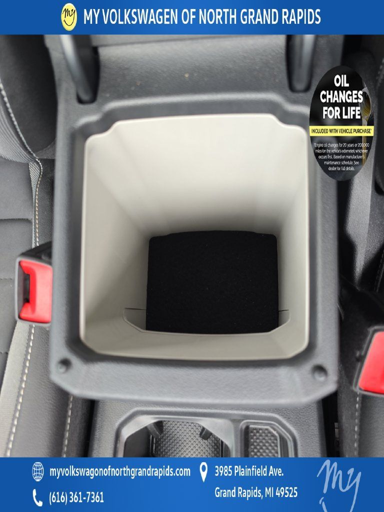 Used 2023 Volkswagen Taos SE FWD image 29