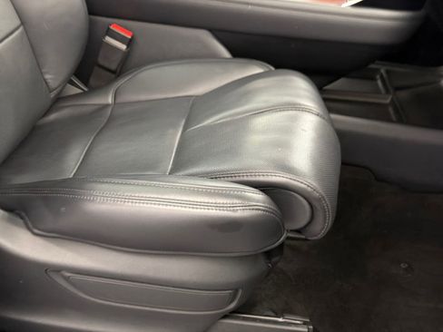 Used 2023 Lincoln Navigator L Reserve AWD/4WD image 14