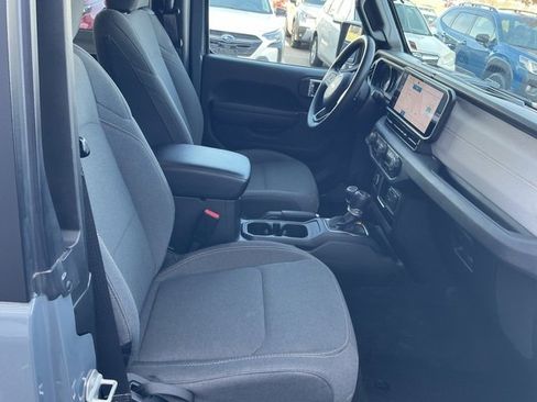 Used 2024 Jeep Wrangler Sport image 16