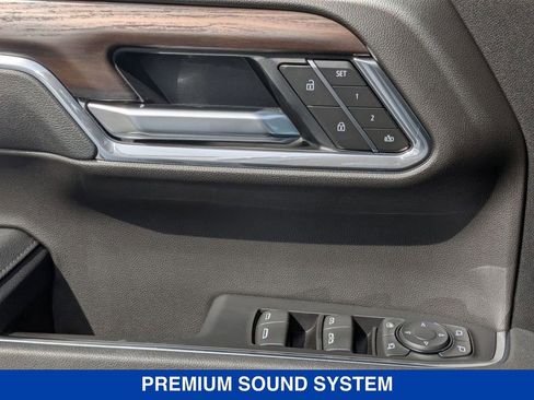 New 2026 GMC Sierra 1500 SLT w/ SLT Convenience Package image 12