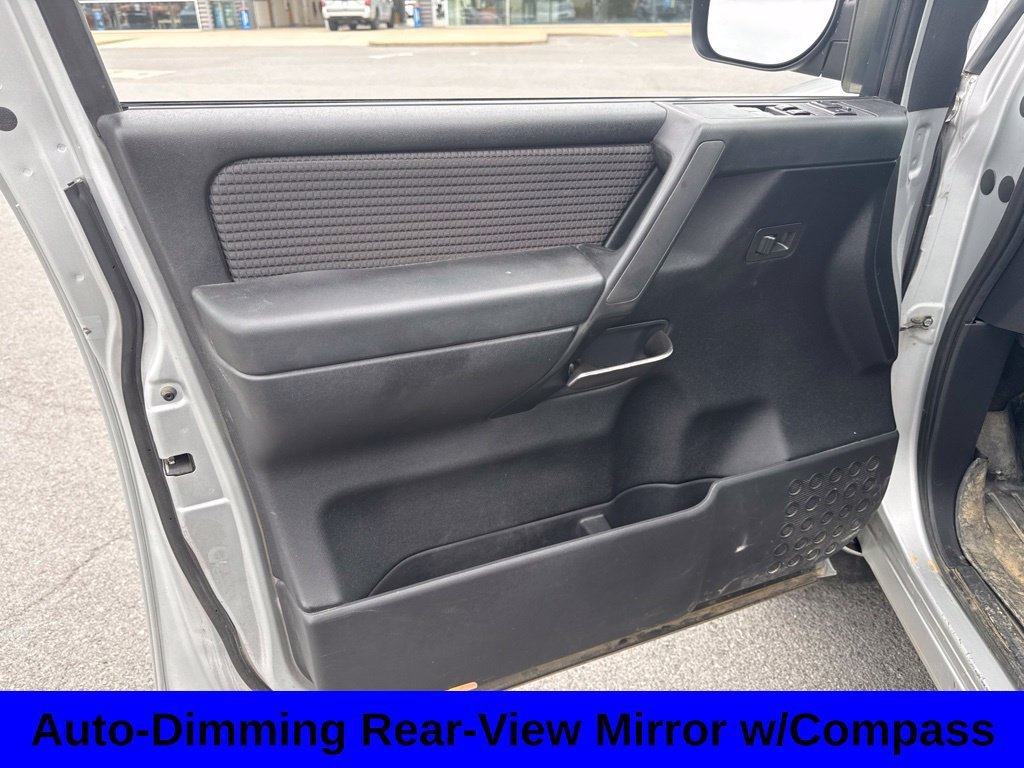 Used 2012 Nissan Titan SV w/ SV Value Truck Pkg AWD/4WD image 14