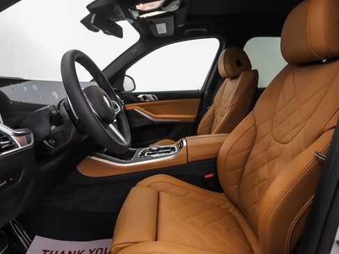 Used 2026 BMW X5 xDrive40i w/ M Sport Package image 11