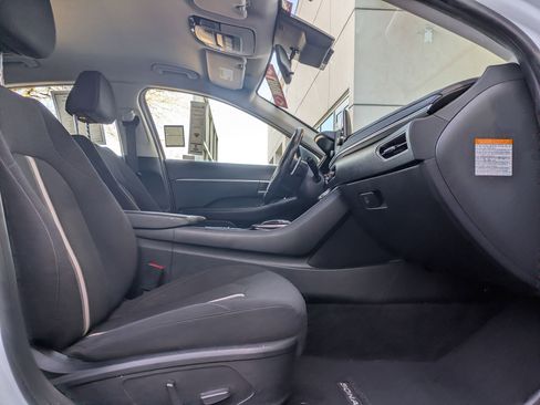 Used 2021 Hyundai Sonata SEL image 11