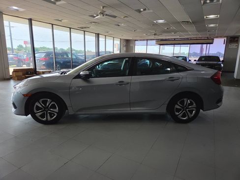 Used 2016 Honda Civic LX image 4