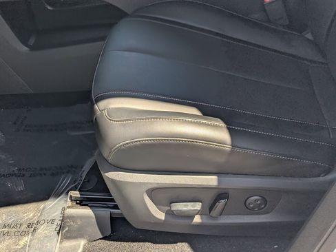 Certified 2026 INFINITI QX60 Luxe w/ Cargo Package AWD/4WD image 18