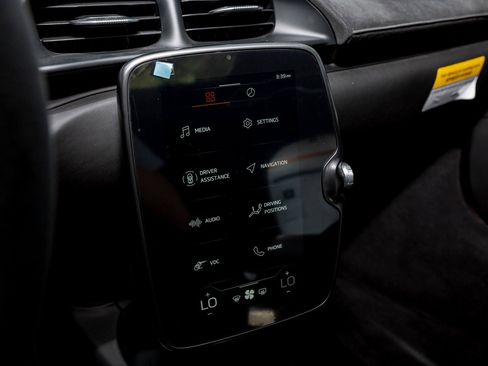 Used 2023 McLaren Artura image 52