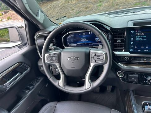 Used 2023 Chevrolet Silverado 1500 RST w/ Rally Edition AWD/4WD image 29