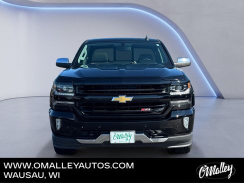 Used 2017 Chevrolet Silverado 1500 LTZ Z71 w/ LTZ Plus Package AWD/4WD image 8