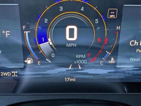 New 2026 Chevrolet Traverse Z71 w/ Driver Confidence Package image 11