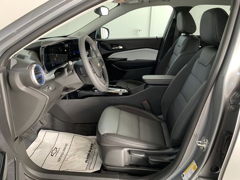 New 2026 Chevrolet Trax LT image 11