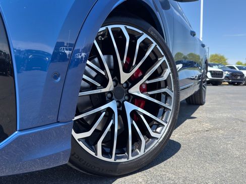 New 2026 Audi SQ8 Premium Plus image 3