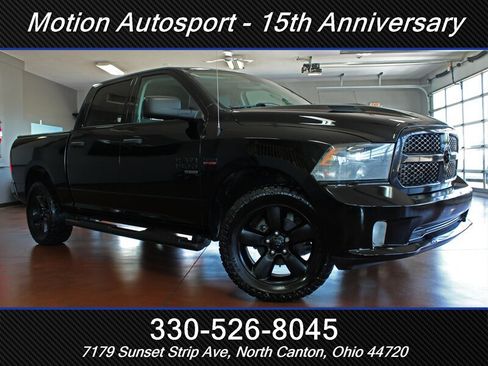 Used 2019 RAM 1500 Express w/ Wheel & Sound Group AWD/4WD image 2