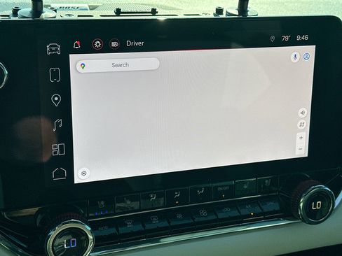 Used 2024 GMC Canyon AT4X w/ AT4X AEV Edition image 18