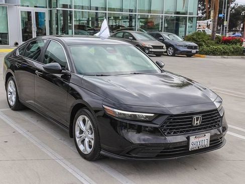 Used 2023 Honda Accord LX image 3