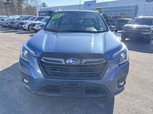 Used 2023 Subaru Forester Limited image 12