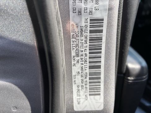 Used 2016 Jeep Grand Cherokee High Altitude image 37