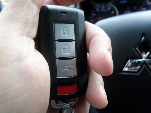 Used 2024 Mitsubishi Eclipse Cross SEL image 17