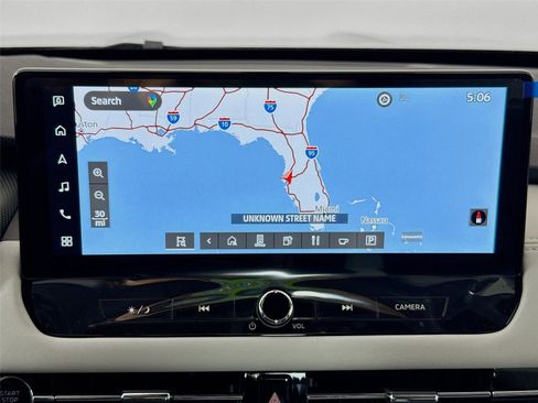 New 2025 Mitsubishi Outlander SE image 12