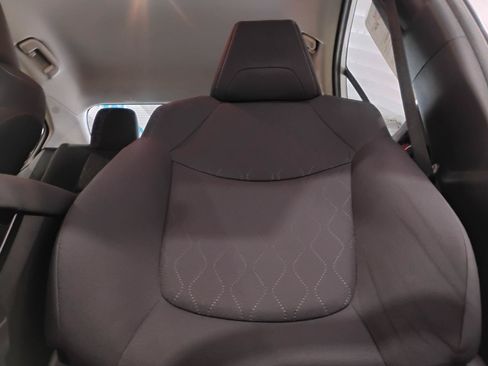 Used 2020 Toyota Corolla LE FWD image 58