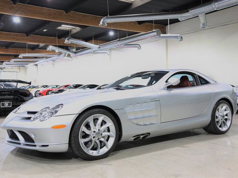 Used 2006 Mercedes-Benz SLR 2dr Cpe 5.5L image 10