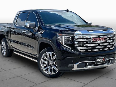 Used 2024 GMC Sierra 1500 Denali w/ Denali Reserve Package AWD/4WD image 3