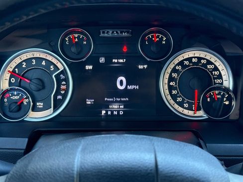 Used 2016 RAM 2500 Laramie w/ Sport Appearance Group AWD/4WD image 24