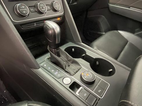 Used 2021 Volkswagen Atlas SE w/ Panoramic Sunroof Package image 27