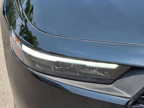 Certified 2024 Honda Accord LX image 9