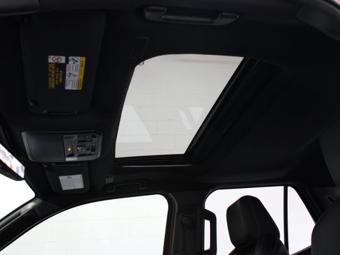 Used 2025 Toyota 4Runner TRD Off-Road Premium w/ Tow Technology Package AWD/4WD image 27