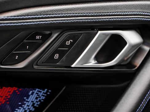 Used 2024 BMW M2 w/ Lighting Package image 44