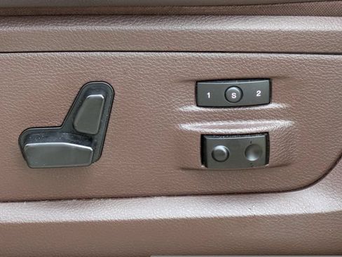 Used 2015 RAM 2500 Longhorn AWD/4WD image 16