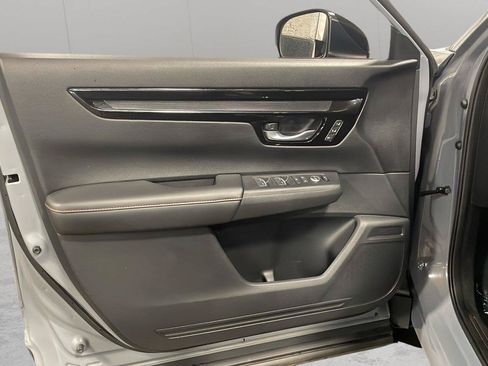 Used 2024 Honda CR-V Sport Touring image 23