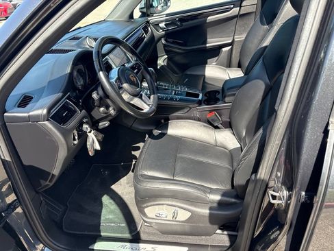 Used 2018 Porsche Macan S AWD/4WD image 18