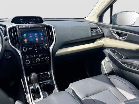 Used 2022 Subaru Ascent Limited image 24