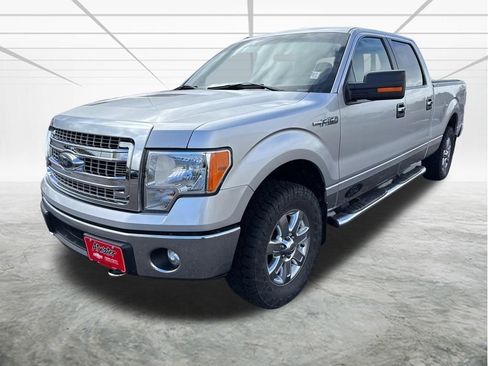 Used 2014 Ford F150 XLT w/ Equipment Group 302A Luxury AWD/4WD image 1