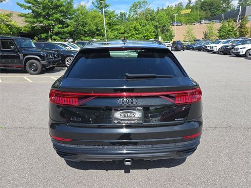 Used 2023 Audi Q8 Prestige AWD/4WD image 4