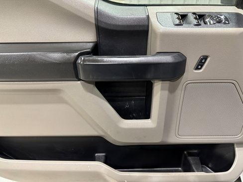 Used 2017 Ford F250 XL w/ Power Equipment Group image 16
