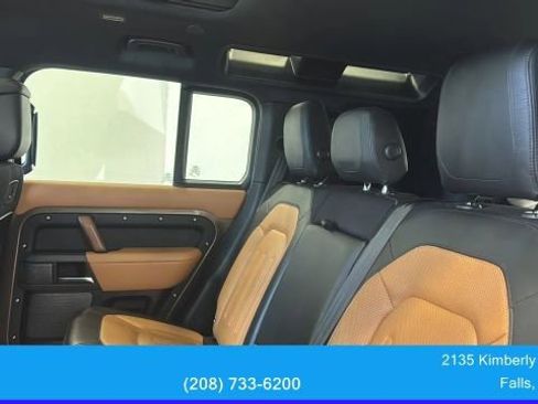 Used 2020 Land Rover Defender 110 X AWD/4WD image 39