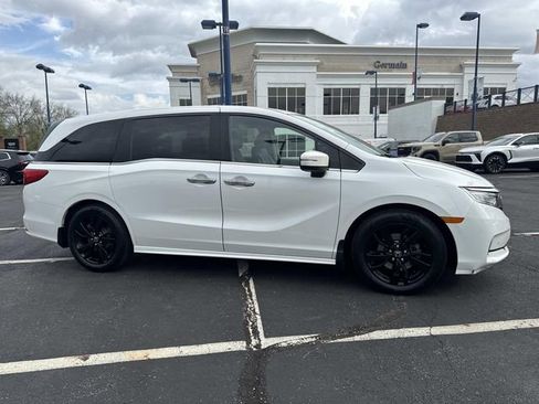 Used 2021 Honda Odyssey Touring image 7