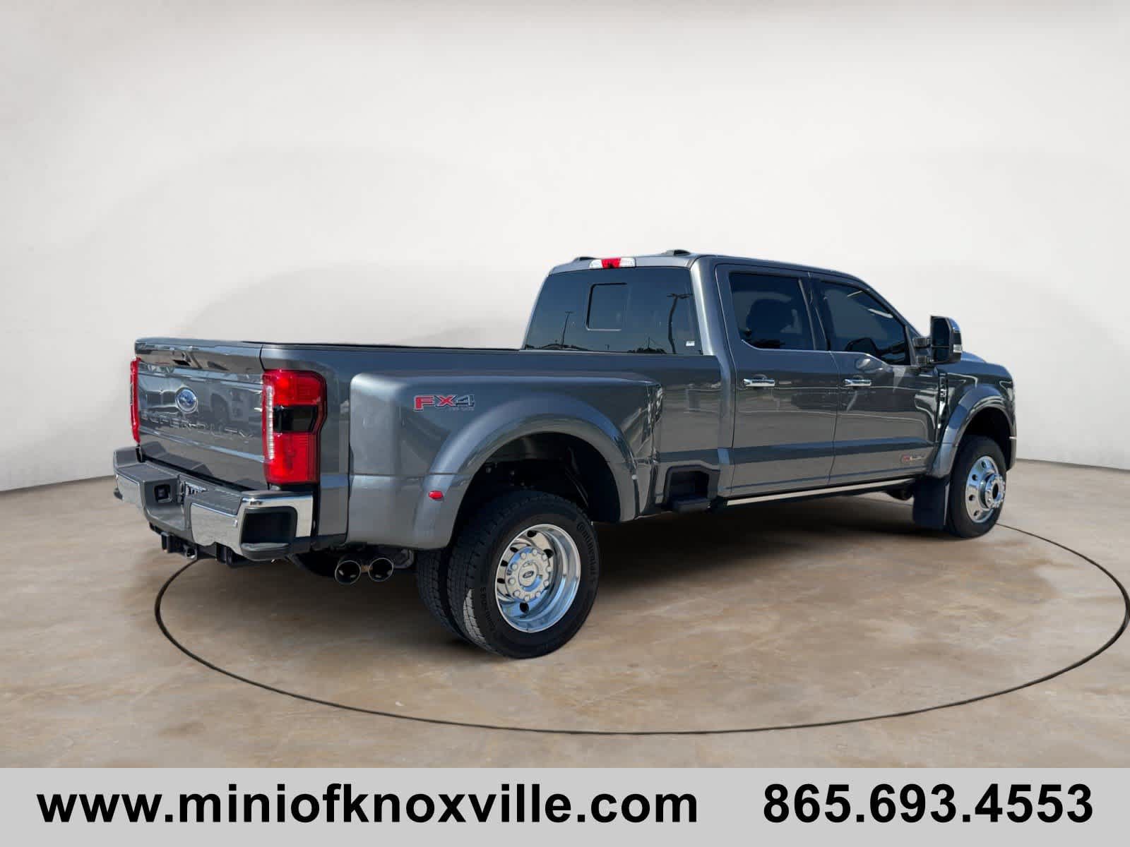 Used 2025 Ford F450 Lariat w/ Lariat Ultimate Package AWD/4WD image 3