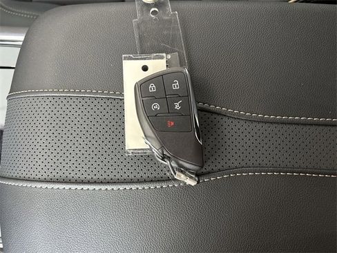 New 2026 Chevrolet Traverse High Country image 37