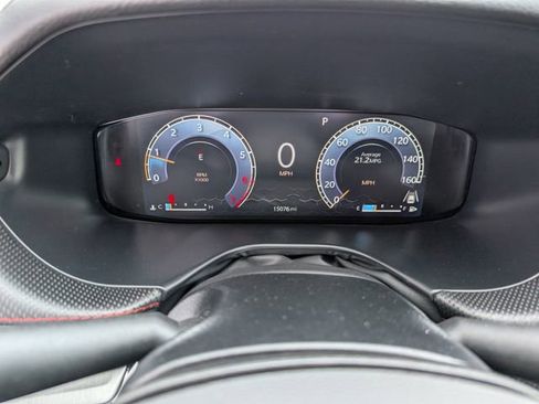 Used 2025 Jeep Compass Trailhawk w/ Trailhawk Elite Group AWD/4WD image 11
